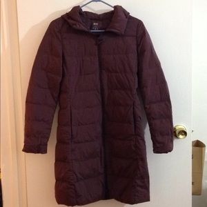 Uniqlo women's burgundy long coat size S